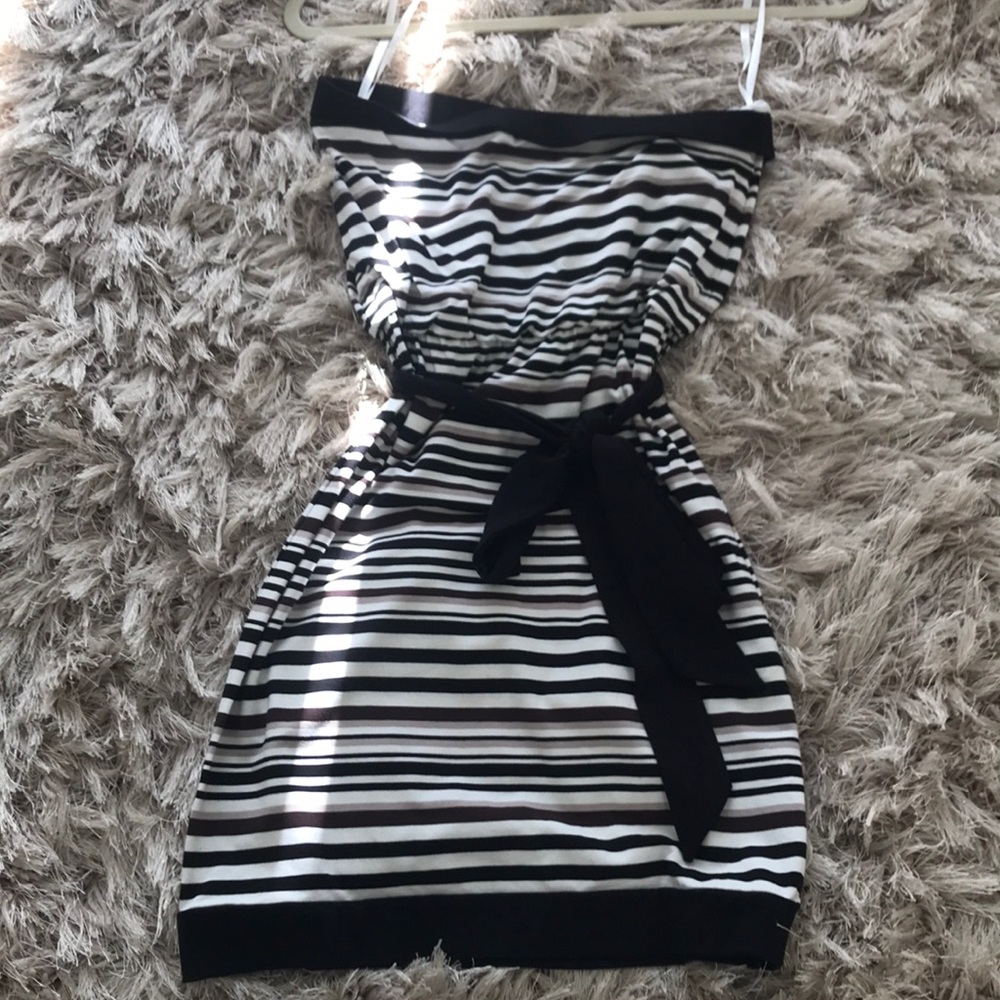 Strapless dress